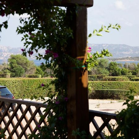 Villino A 90 M Dal Mare A Capo D'Orso Appartement Palau Buitenkant foto