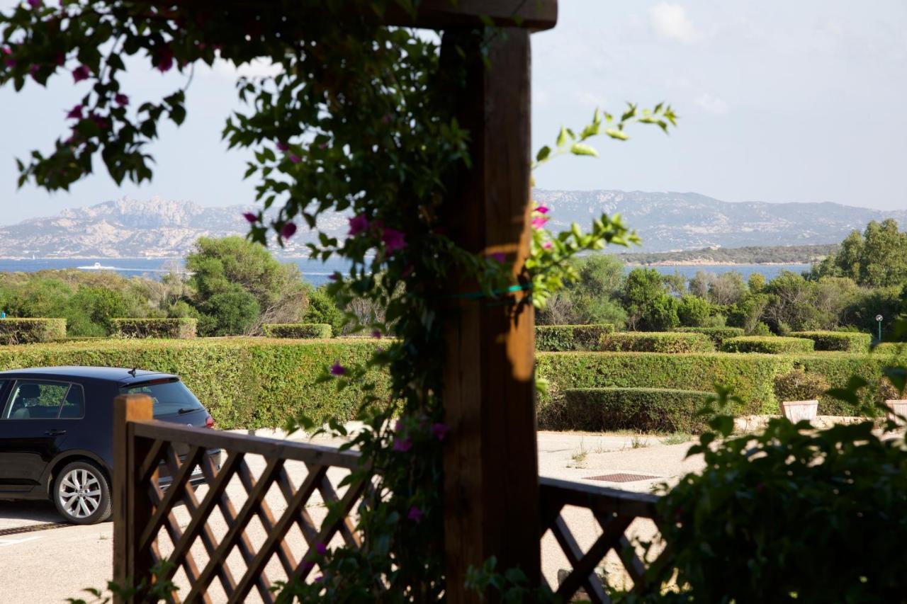 Villino A 90 M Dal Mare A Capo D'Orso Appartement Palau Buitenkant foto